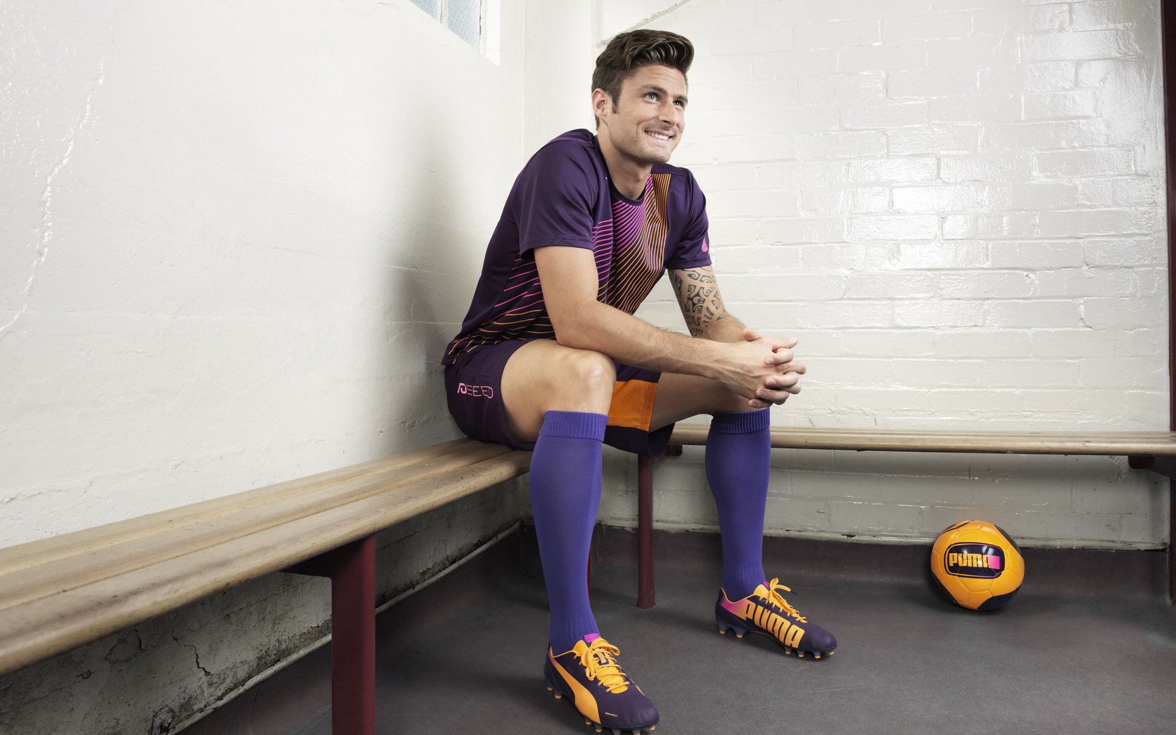 “秋季落叶越野跑” 在铺满落叶的林道享受脚感